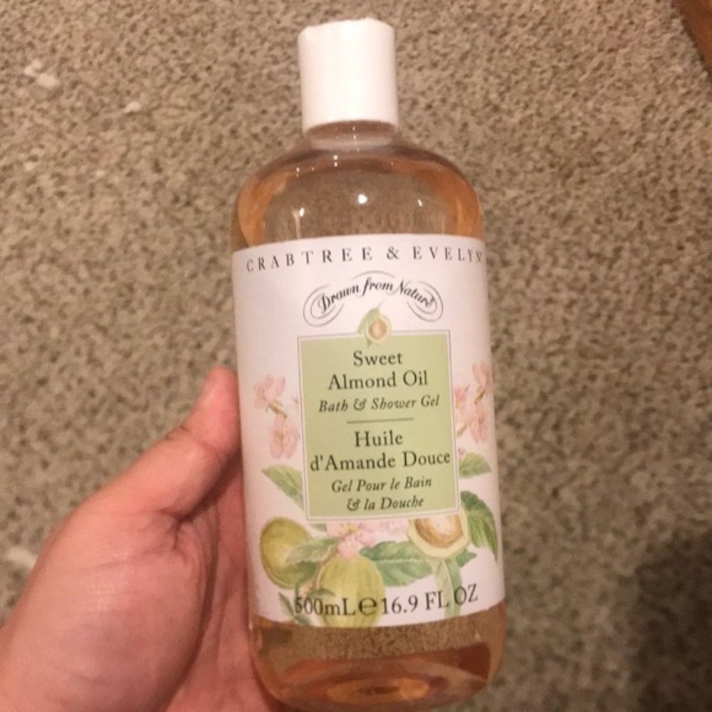 Crabtree & Evelyn Sweet Almond Oil Bath/Shower Gel